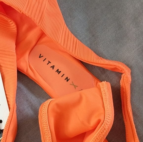 Vitamin A Sol Bikini Top California Bottoms Bikini Set - Picture 6 of 6